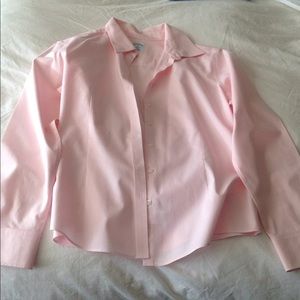 Ligh pink like new Brooks Brothers Button Down